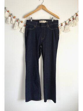 Soft Surroundings Ultimate Denim Pull On Bootcut Jeans Marina Wash Stretchy M